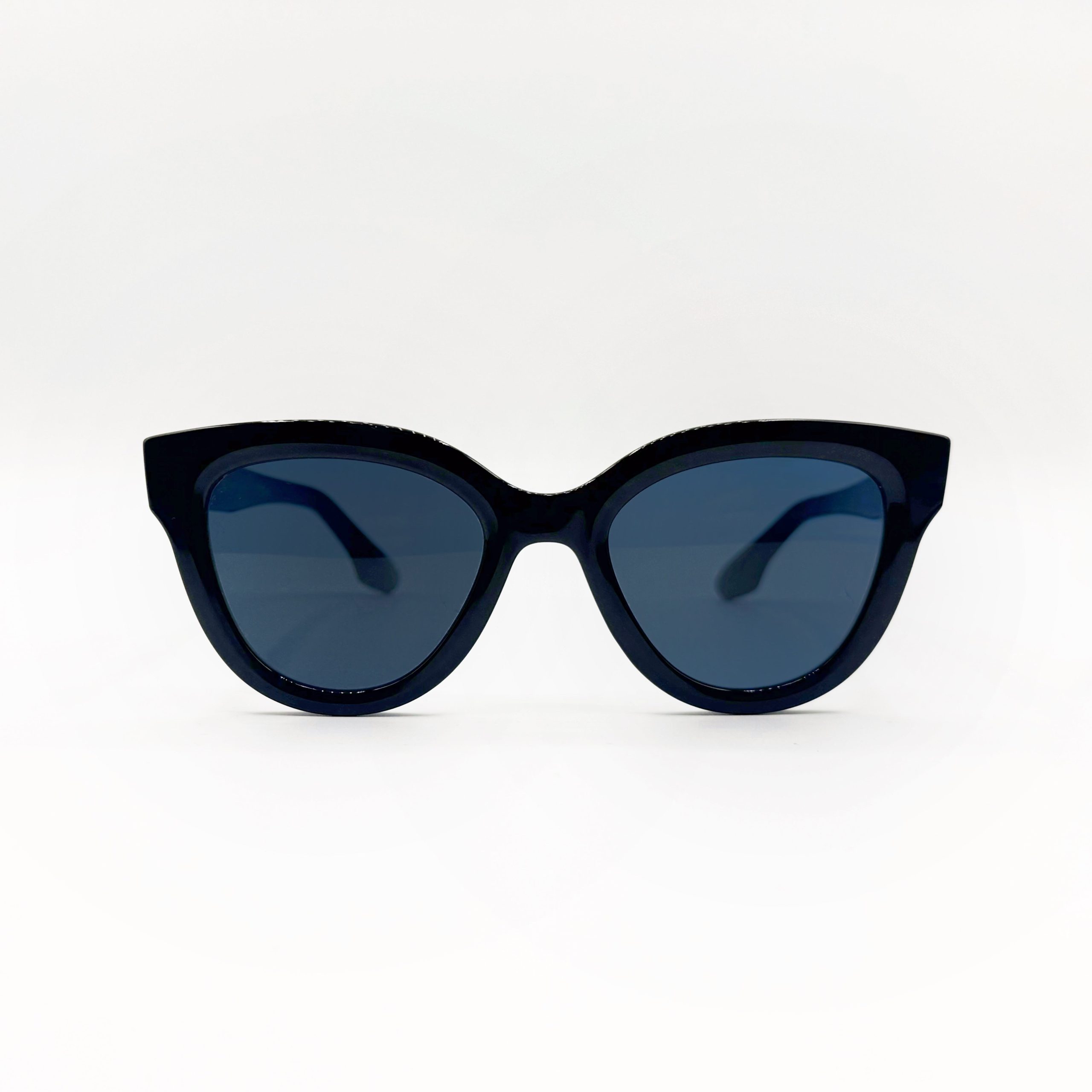 IMG_5873.jpg VICTORIA-VB649S 001 – Image 1